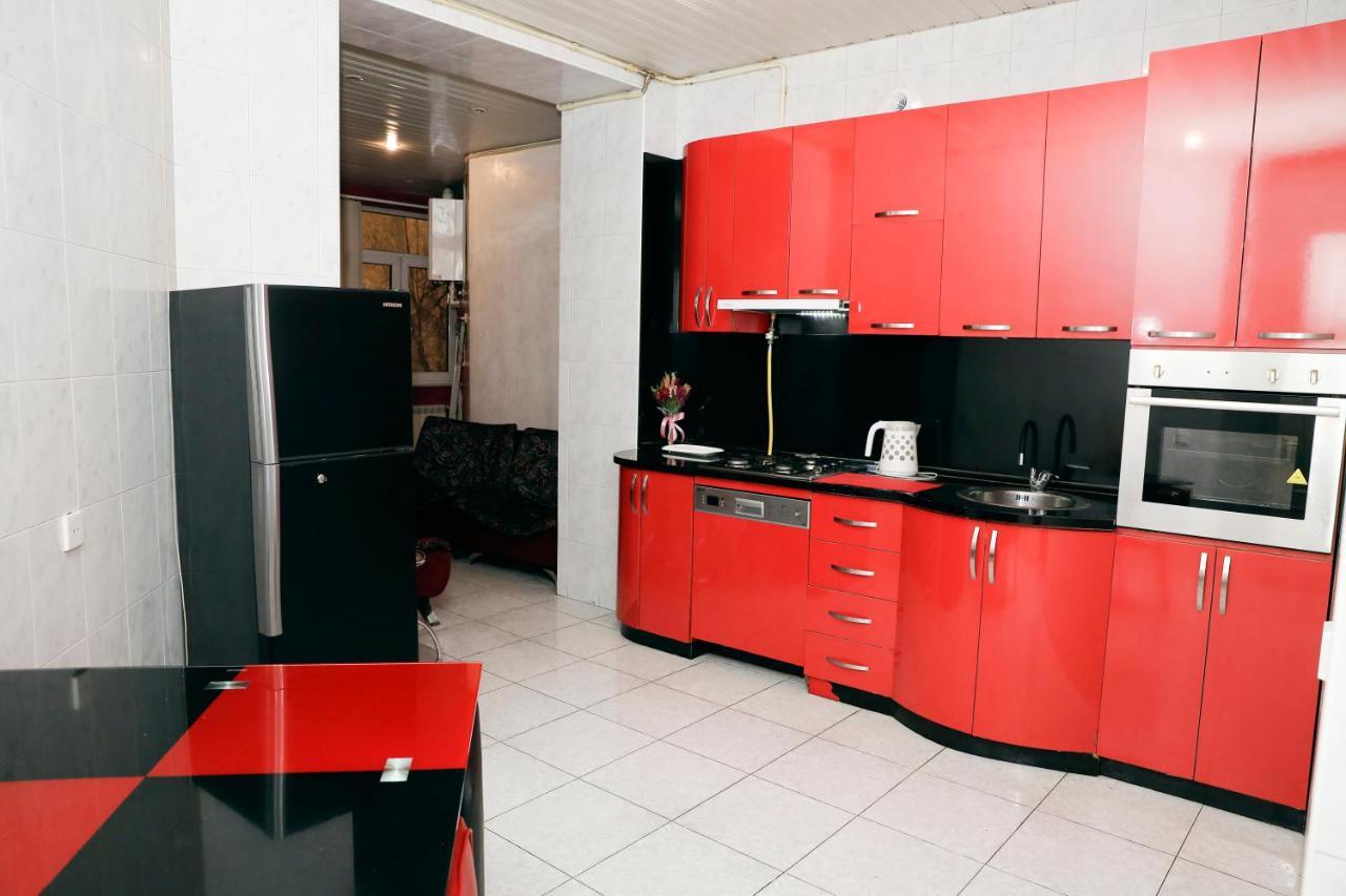 Big 3 Room Apartment On Republic Square Ереван Экстерьер фото
